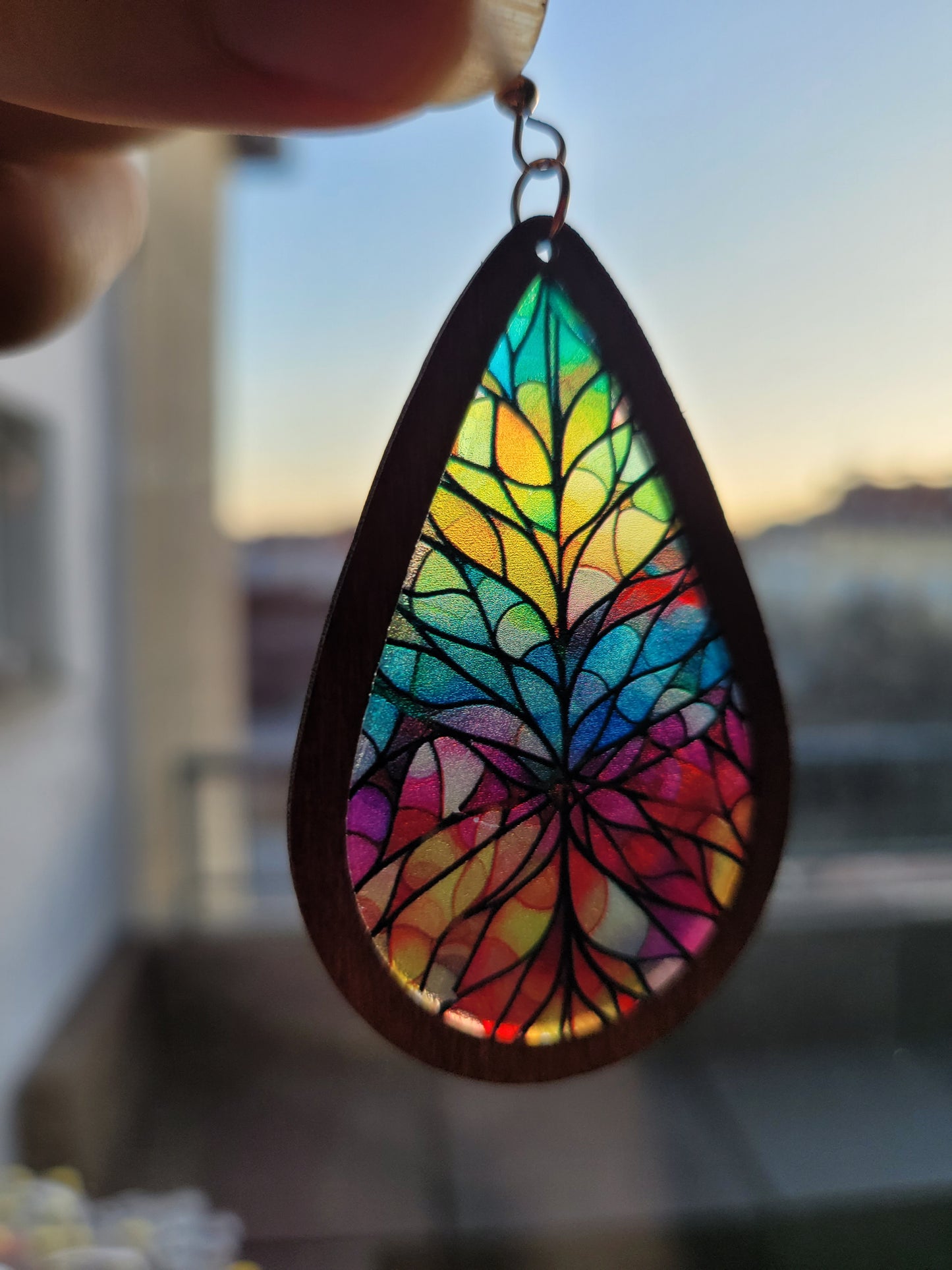 Aurora Drops - Boho Ohrhänger aus Holz und Farbe